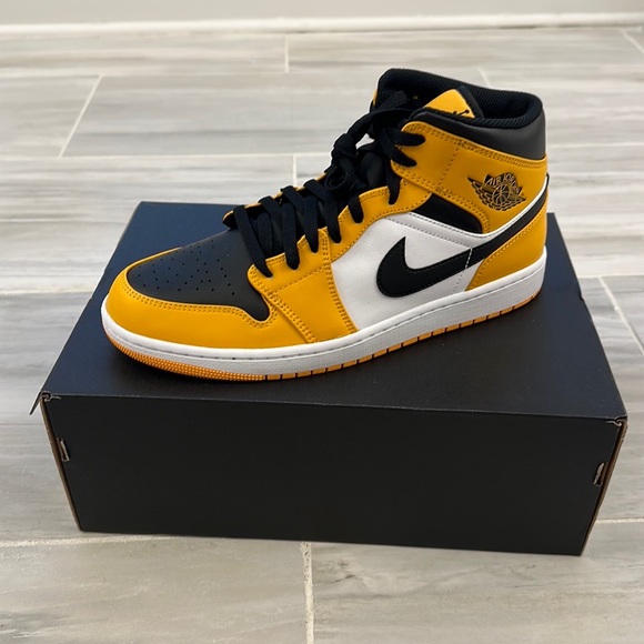 Jordan Other - Retro Jordan 1 Reverse Taxi